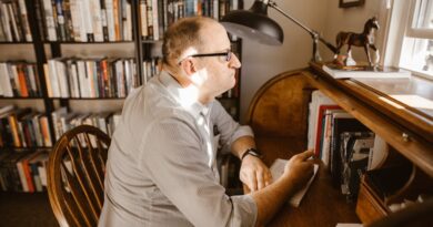 The Best Online Courses for Aspiring Writers